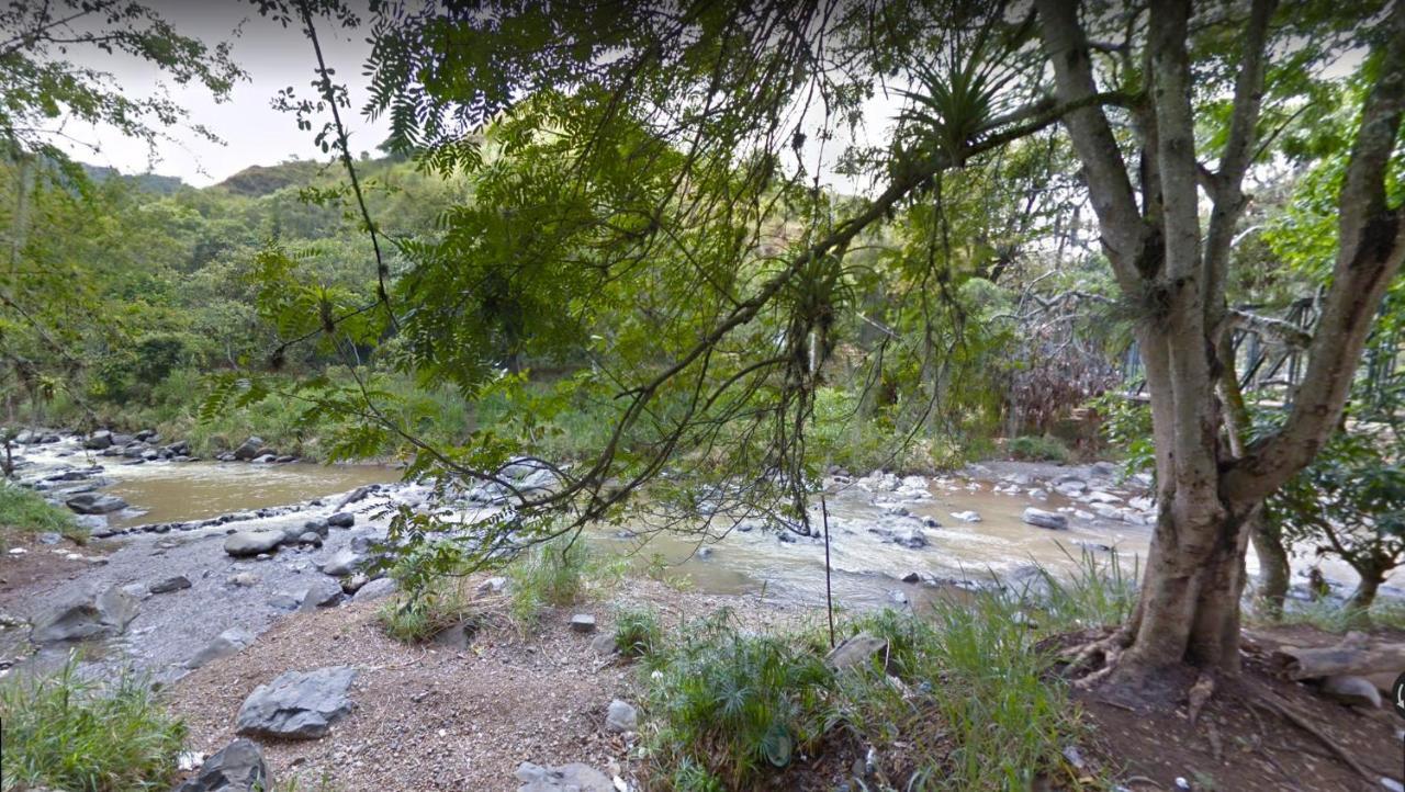 Del Rio Farm River