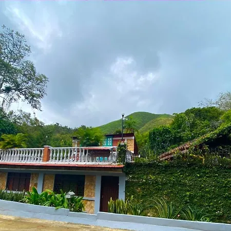 Finca Villa Chalet Del Rio Cali Farm Villa Chalet Cali River Exterior photo