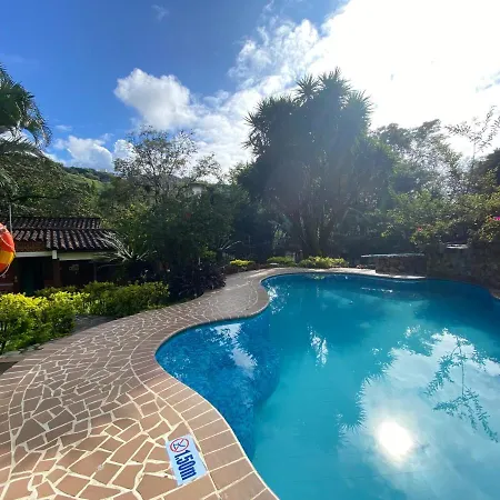 Finca Villa Chalet Del Rio Cali Farm Villa Chalet Cali River Exterior photo