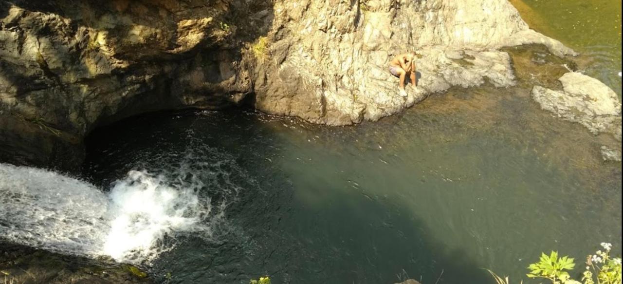 Del Rio Farm River * Cali