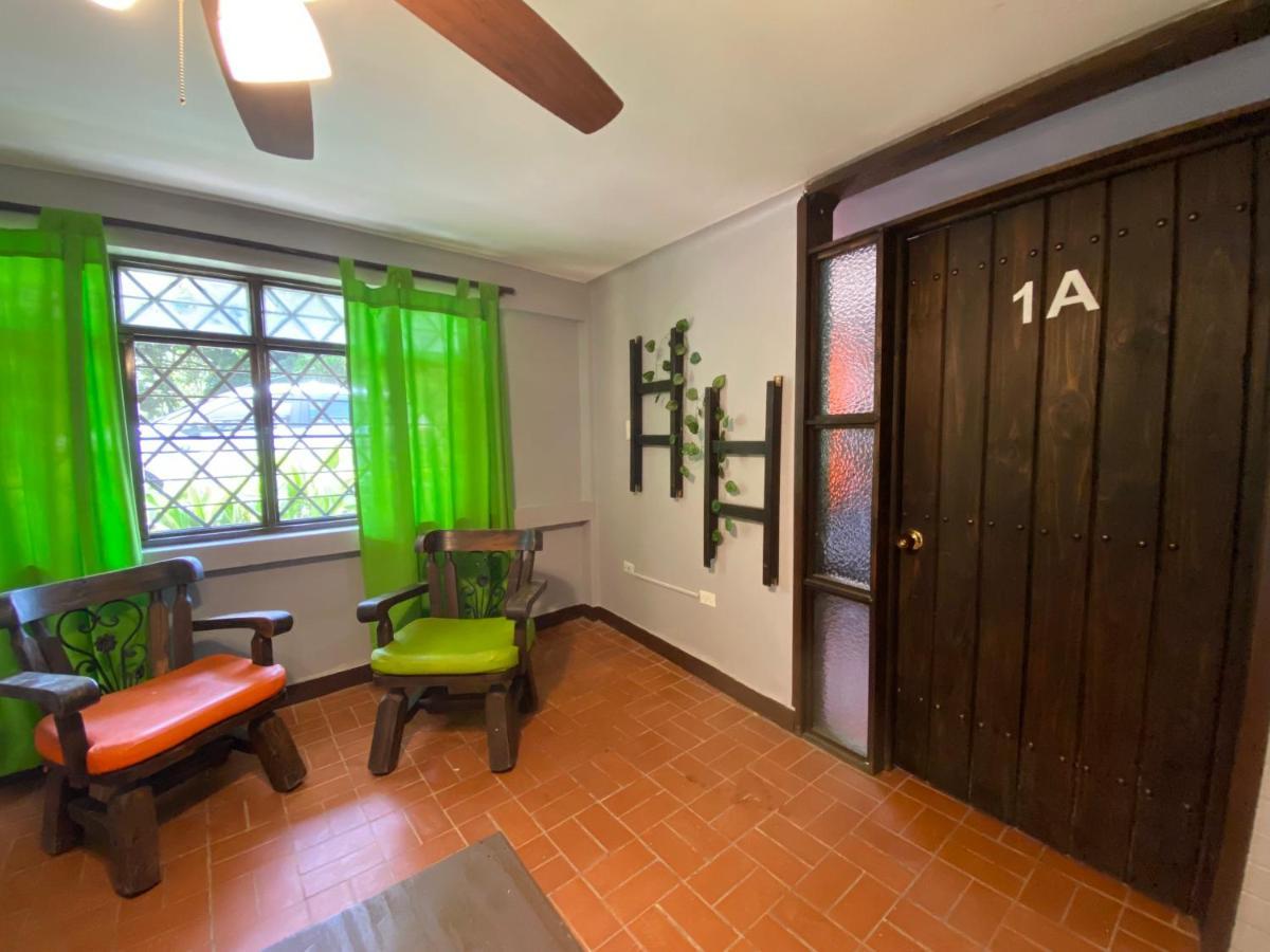 Del Rio Farm River Villa